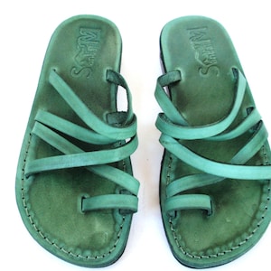 Green Classic Flats Leather Sandals for Women, Toe Ring Flip Flops Sandals, Spartan Grecian Summer Roman Greek Thong Flats Sandals, VENUS