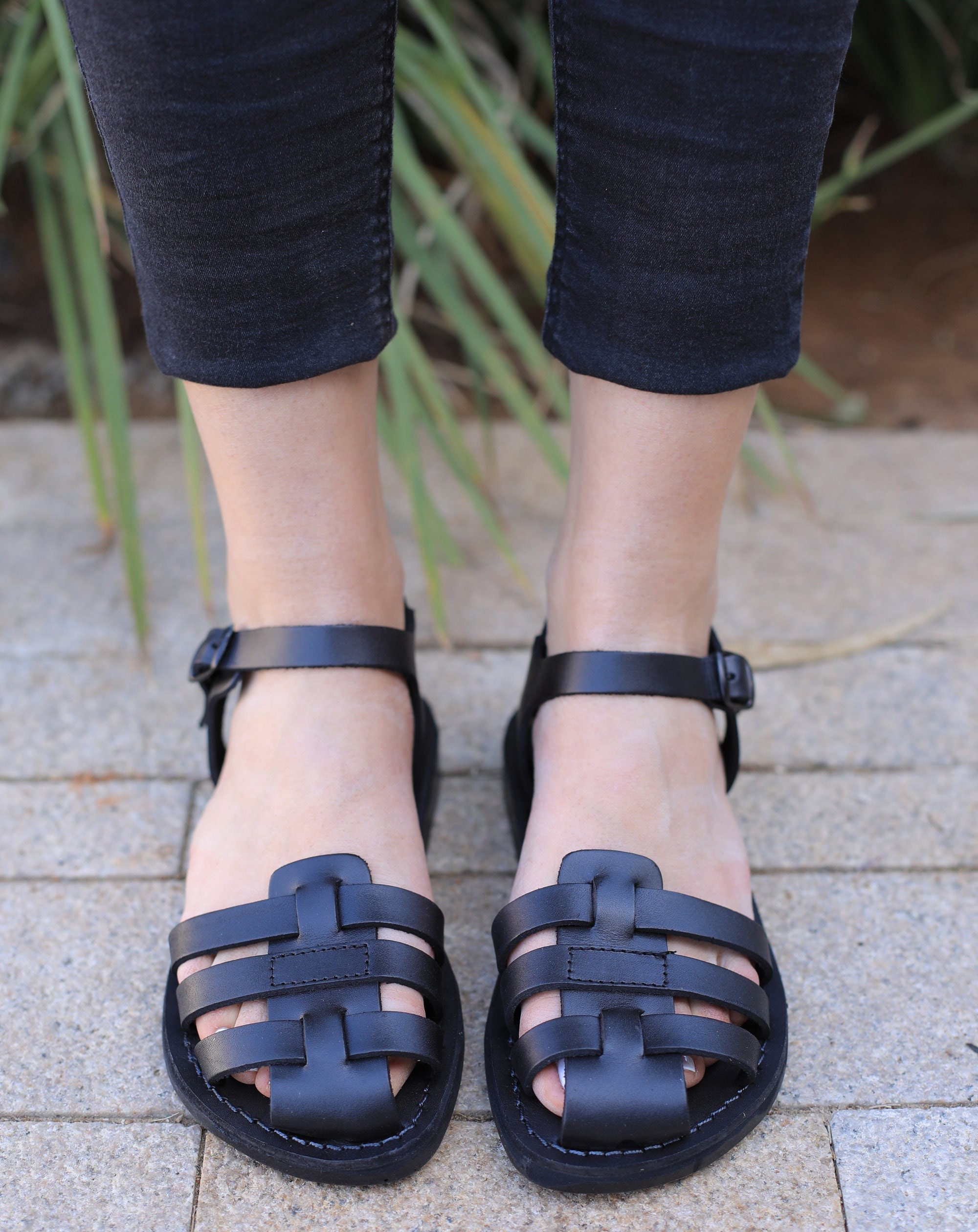 【JILLSTUART】LEATHER FISHERMAN SANDALS Designer fashion, Seoul-fully created | W Concept