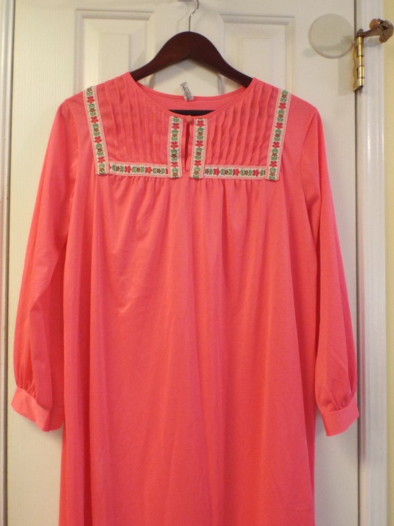 Women's Hot Pink Nightgown, Vintage Pink Long Nig… - image 10