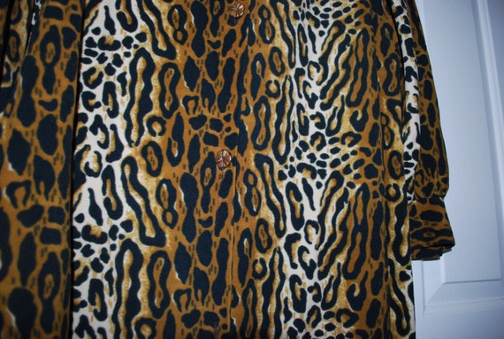 Leopard Animal Print Loungewear 1960s Vintage Bat… - image 5