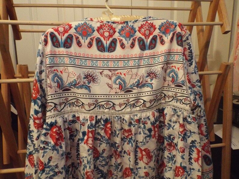 Vintage Crop Top With Tassels Long Sleeve Boho Top
