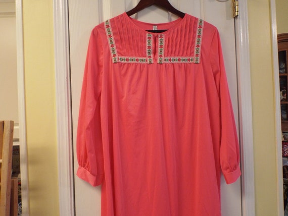 Women's Hot Pink Nightgown, Vintage Pink Long Nig… - image 5