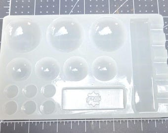 Ultimate Reusable Silicone Paint Palette!