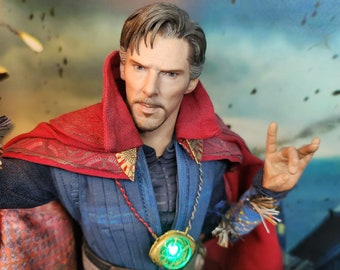 1/6 Scale Doctor Strange Light Up Eye of Agamotto