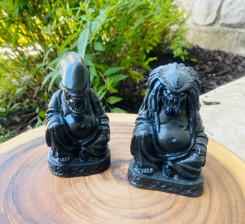 Alien or Predator AVP Amusing Villain Buddhas. image 1