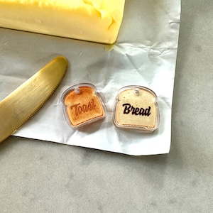 Toast Pet ID Tag: Durable Acrylic Bread Dog Tag