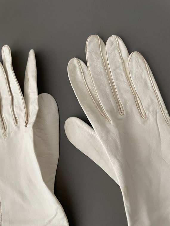 White Leather Gloves Vintage Antique with Silk Li… - image 7