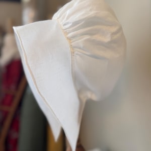Lappet Cap Late 18th Century, Early 19th Century IN STOCK