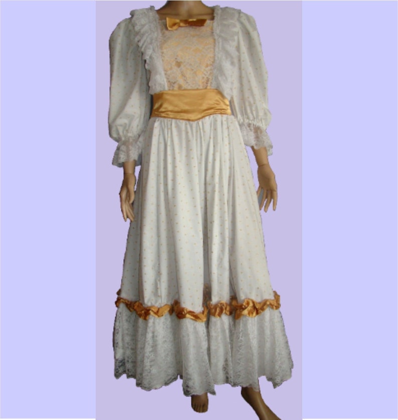 Historical Woman Costume Gown 1800s Large Size Southern Belle 