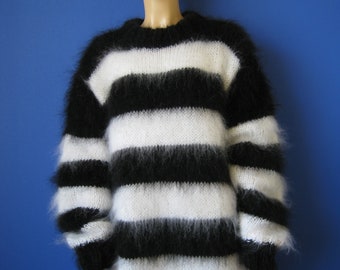 Made To Order ! New HAND KNITTED MOHAIR Sweater