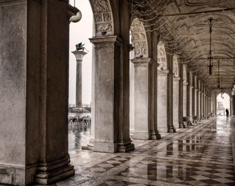 Italy Photography, Venice Photography, Piazza San Marco, Venice Architecture, Wall Decor, Italian Art, Black and White