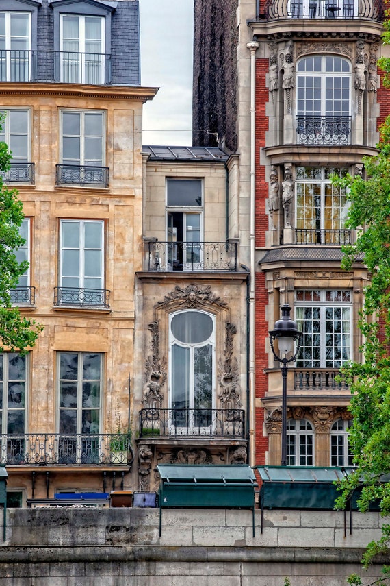 Paris Fine Art Photograph Smallest House in Paris Paris Wall Etsy