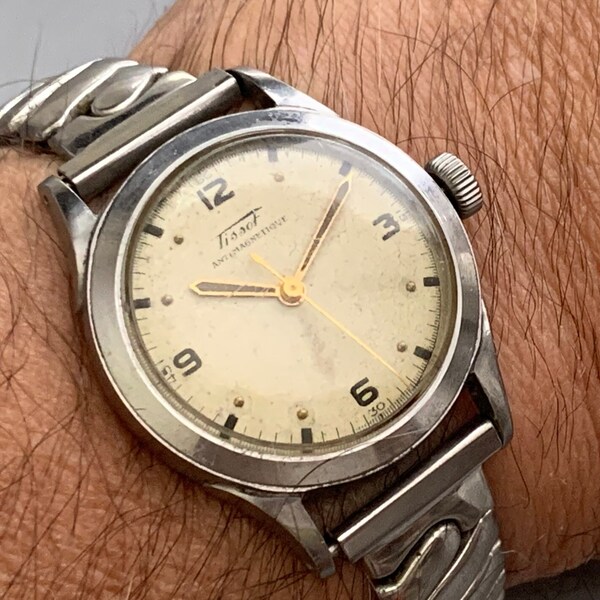 Sweep Second Hand Etsy