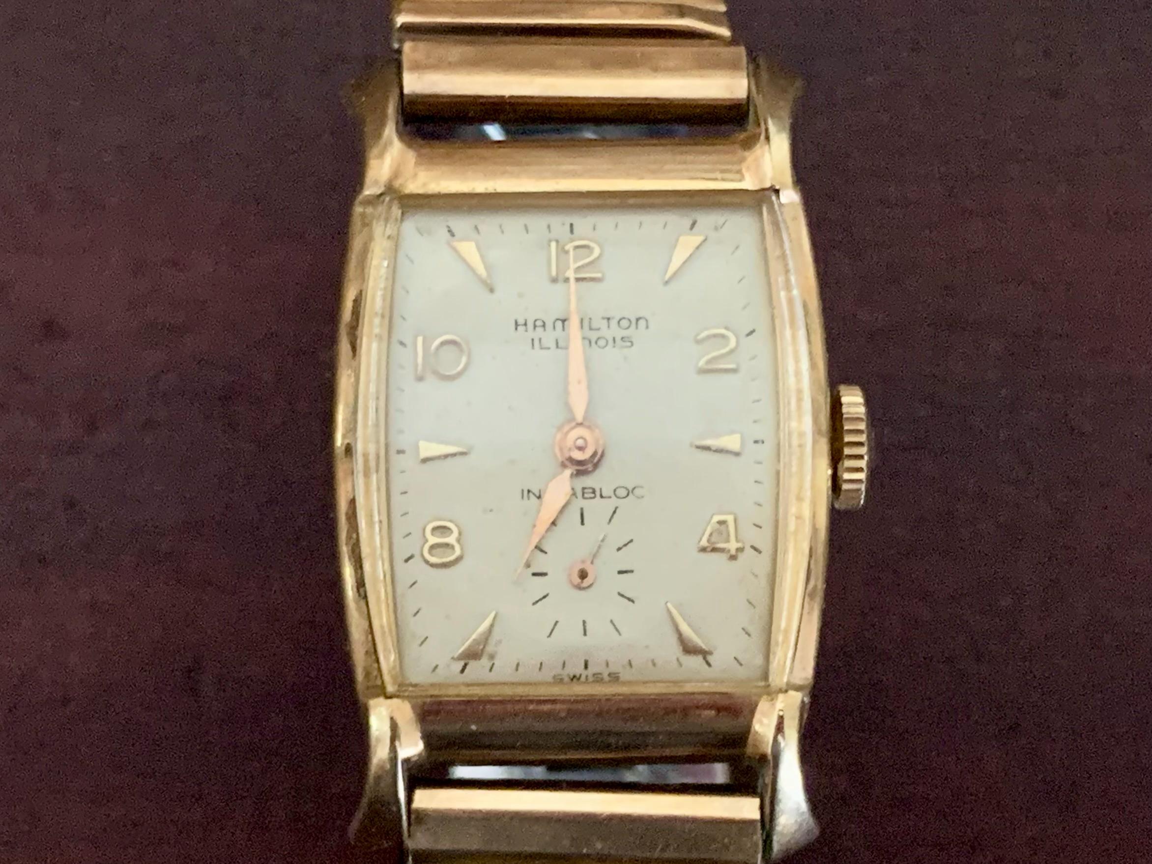 Mens Hamilton Illinois 