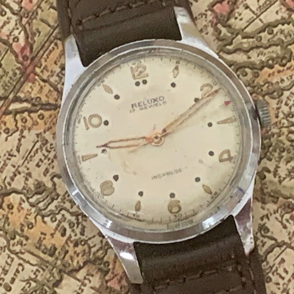 Heroic Mens Swiss Military Reluxo by Emil Ehrler Schild AS 1187 17 Jewels 1940s Red Arrow Sweep Second Hand Click Item Details