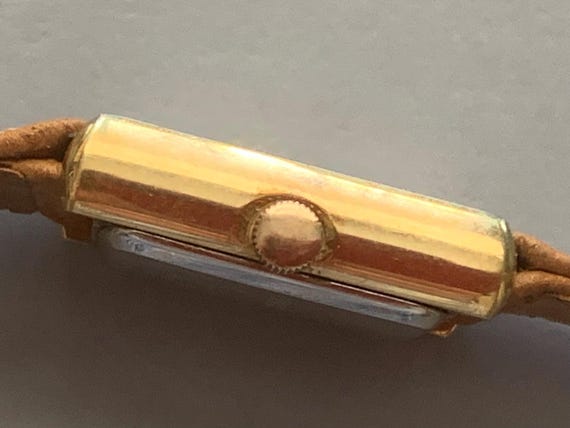 Axcess Rectangular Womens Golden Rectangular Vint… - image 16