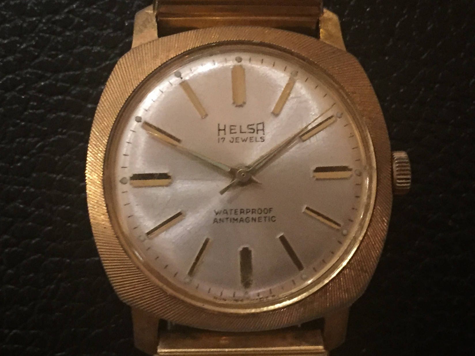 Helsa Watch, Mid Century, 17 Jewels, Textured Gold Plate Case