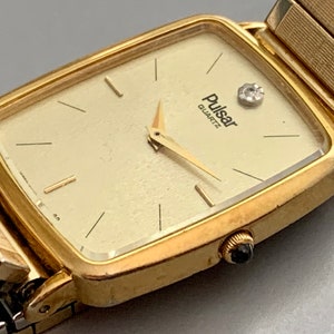 Pure Perfection PULSAR Mens Vintage Gold Plated Rectangular Watch, Quartz Ultra Slim Watch, Golden Dial, See Item Details image 8