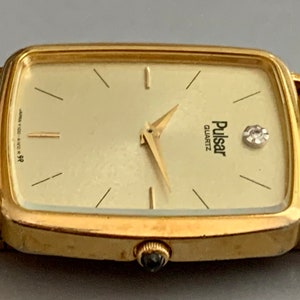 Pure Perfection PULSAR Mens Vintage Gold Plated Rectangular Watch, Quartz Ultra Slim Watch, Golden Dial, See Item Details image 7