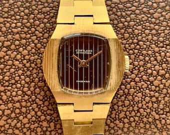 Pobeda (ZIM) Победа 15 Jewels CCCP Wristwatch Cal. 2602 Pobeda (ZIM) Победа 15 Jewels CCCP Wristwatch Cal. 2602