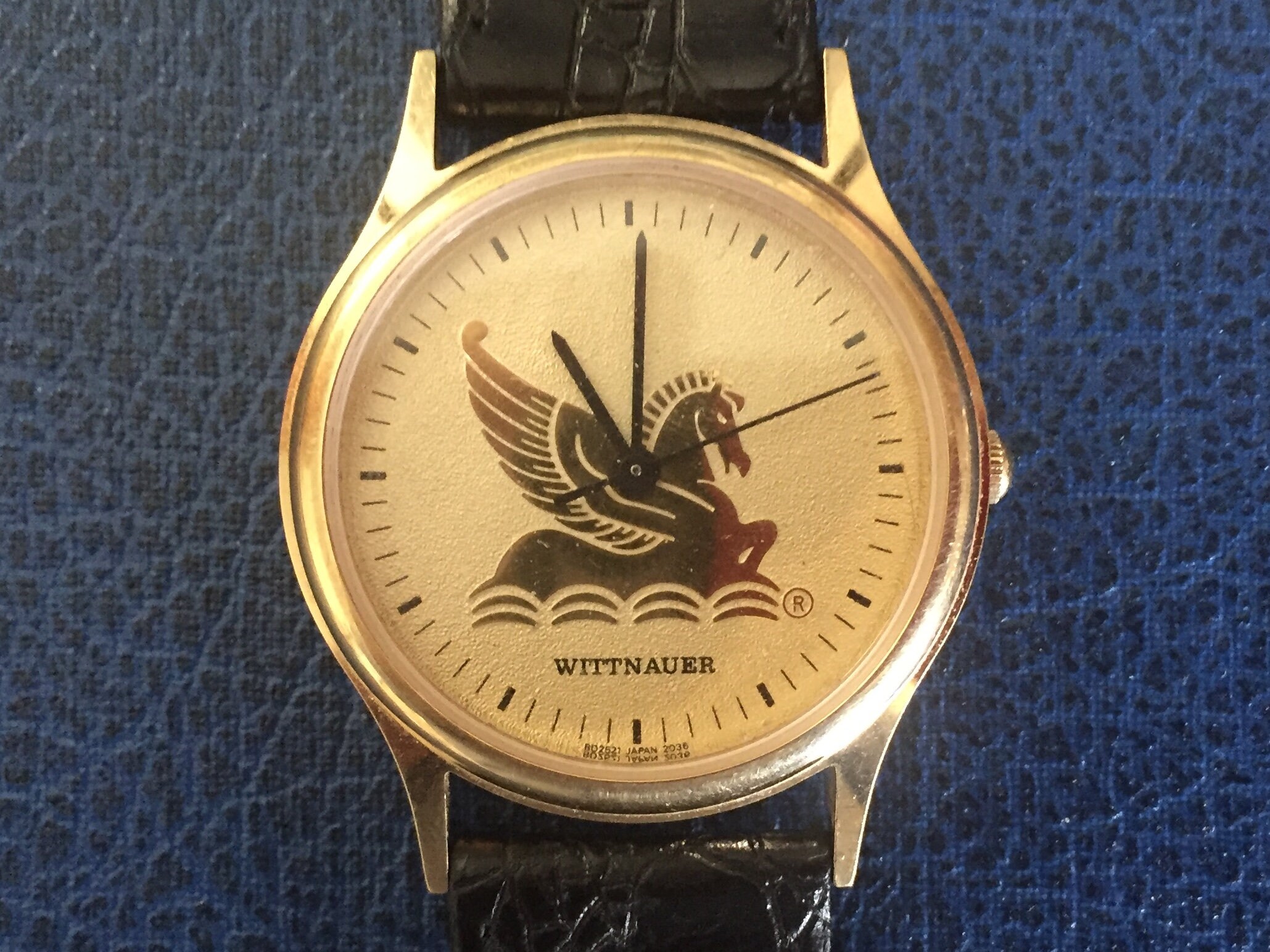 wittnauer pegasus watch