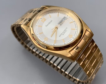 MENS ARMITRON WATCH Vintage Two-Tone: Golden Bezel Silvery Dial, Click & Read Item Details