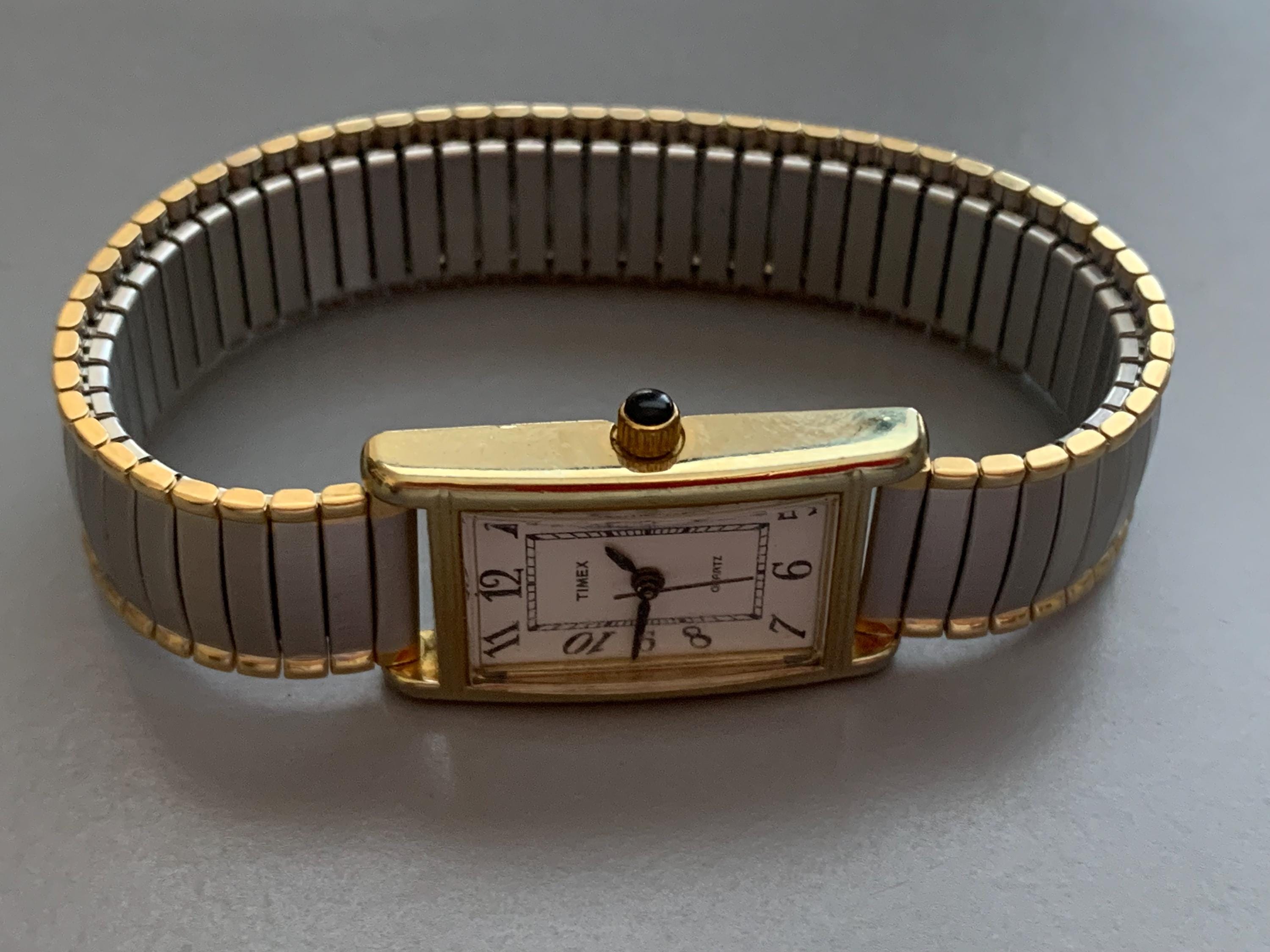 WOMENS ROMAN DIAL Timex Rectangular Vintage Watch | Click & Read Item ...