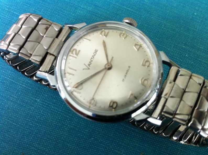 hamilton vantage watch