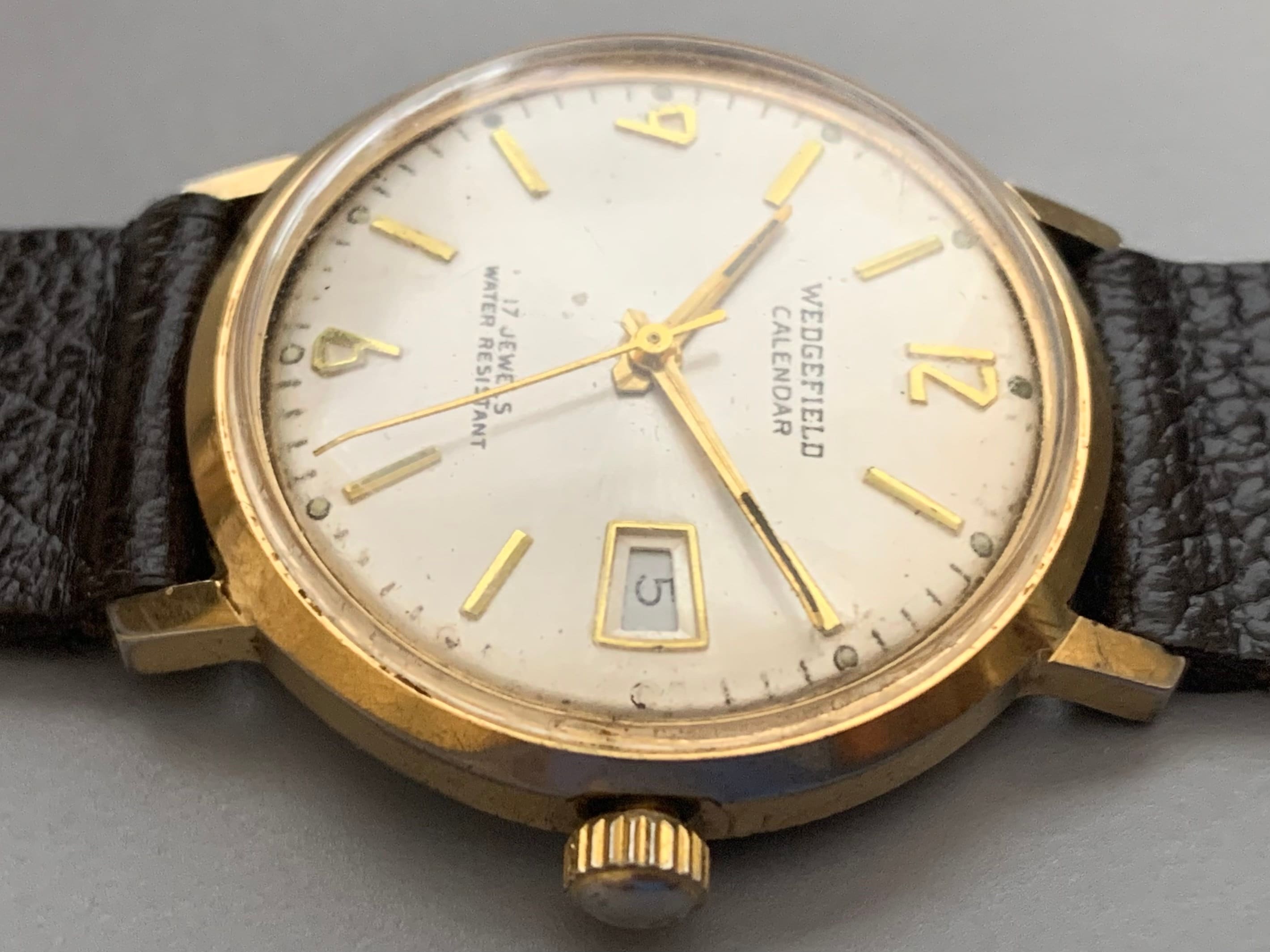 Wedgefield Calendar Watch 17 Jewel Manual Wind Water Resistant - AS IS - WORKS VTG Wedgefield Calendar Watch 17 Jewel Manual Wind... | Depop main image 3