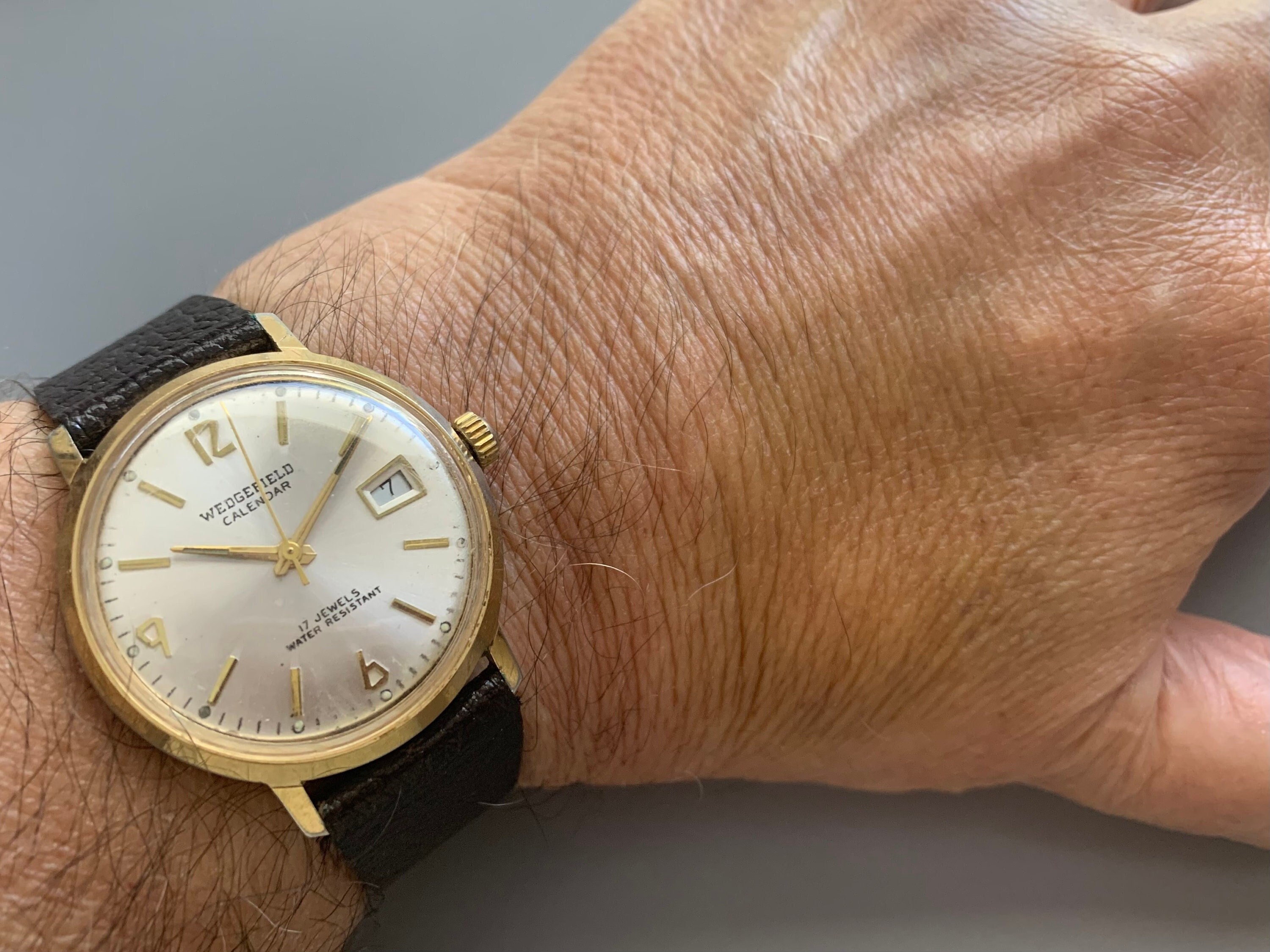 MENS WEDGEFIELD SWISS Calendar Watch Gold Plate 17 Jewels  display picture 1