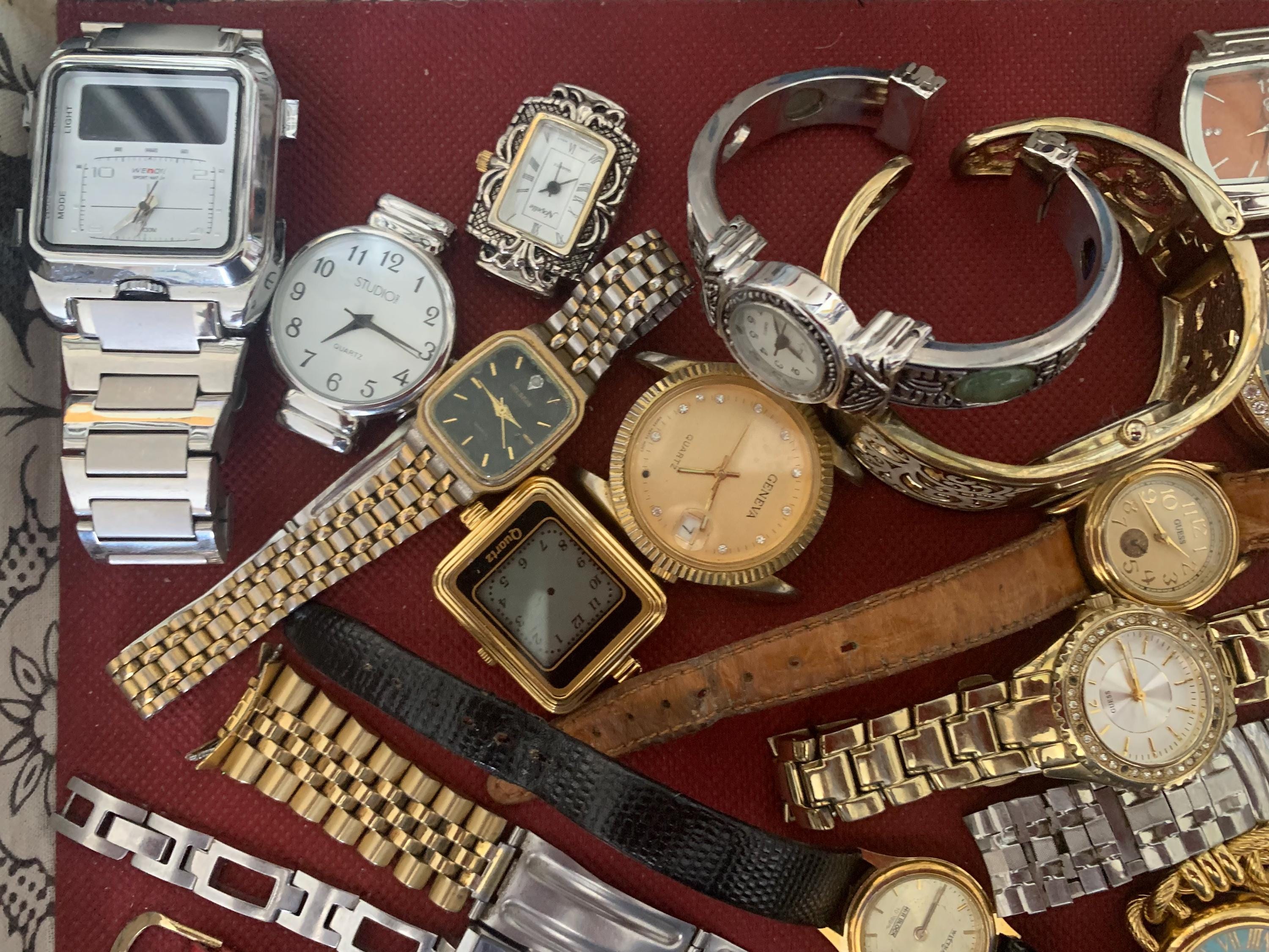 VINTAGE WATCH LOT Parts, Repair, Crafts - 36 Pieces 