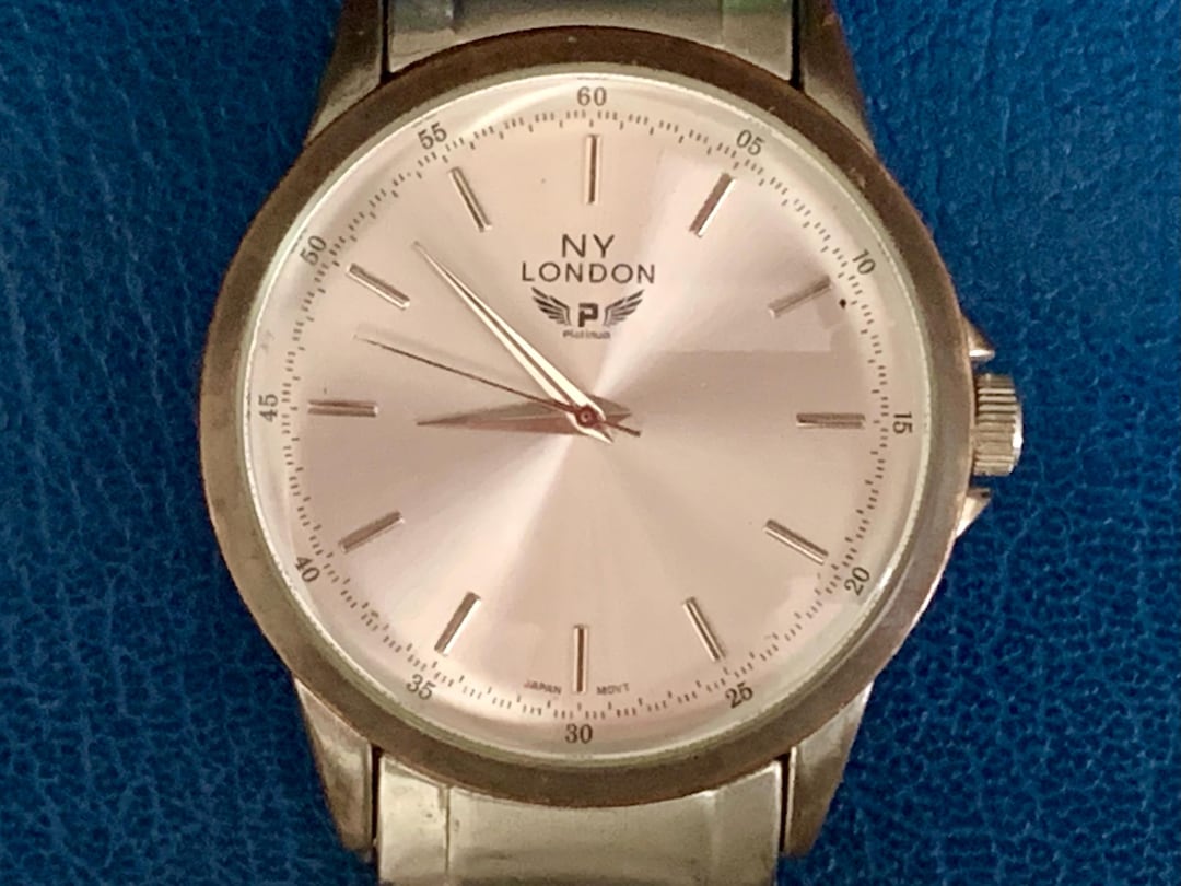 MENS NY LONDON Platinum Watch: Silvery Dial, Sweep Second | View