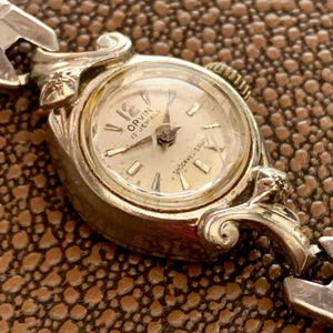WOMENS SWISS ORVIN Vintage Cocktail Watch Ladies 17 Jewels Wind Up | Retro Style | Runs Well | Ships Free | See Item Details