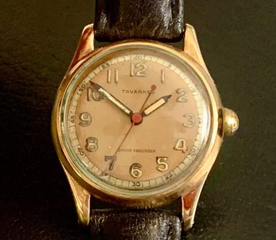 Mens Swiss 1940s Tavannes Cyma Military Watch Salmon Dial | Click