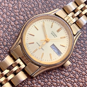 Vintage Citizen Ladies Gold Plated Watch: Day/Date, President Style