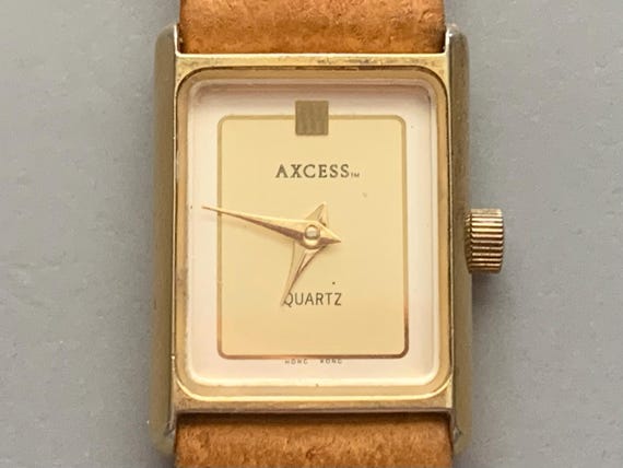 Axcess Rectangular Womens Golden Rectangular Vint… - image 1