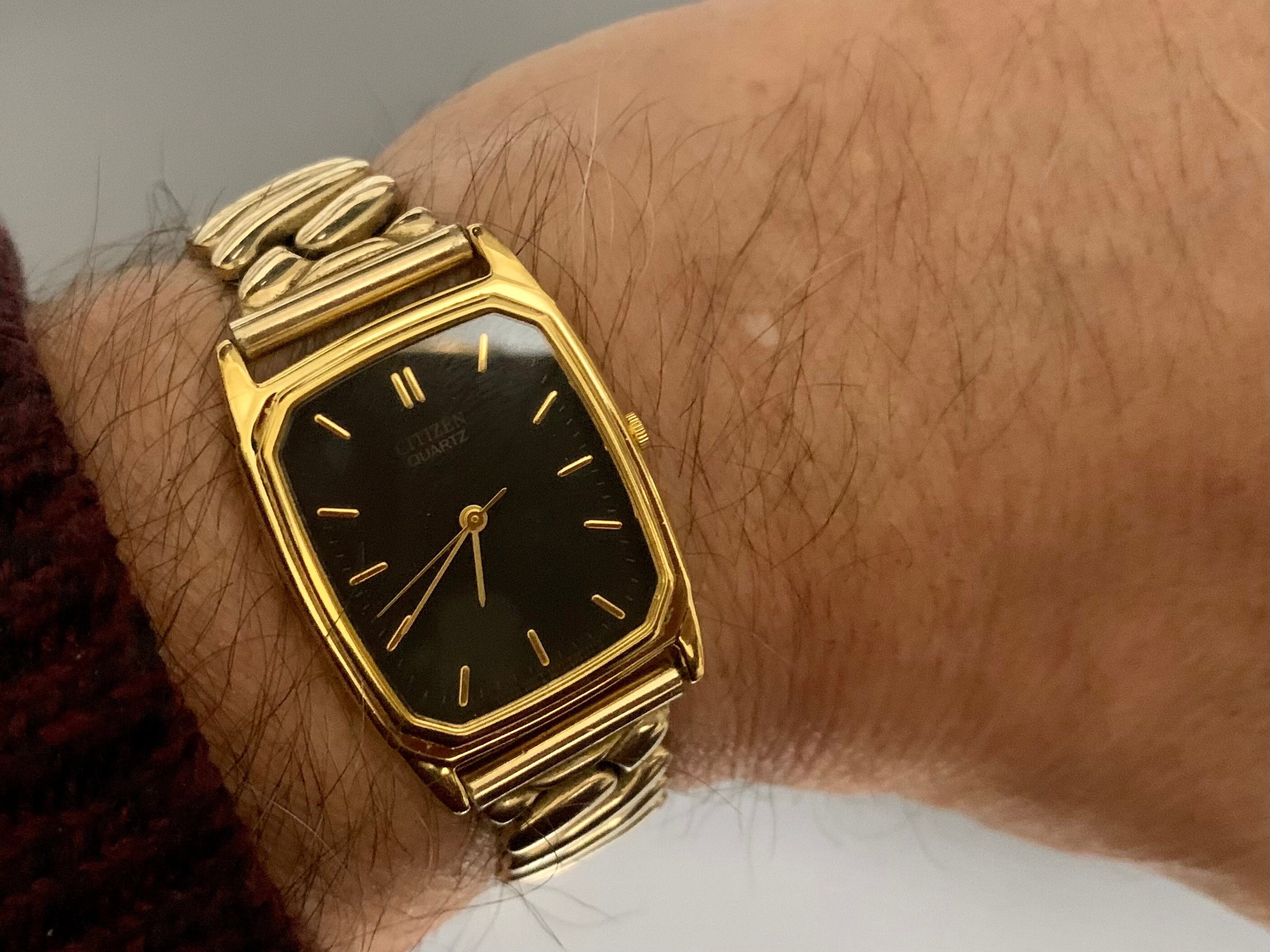 MENS CITIZEN WATCH Angled Corners Gold Plate Bezel With Black Dial