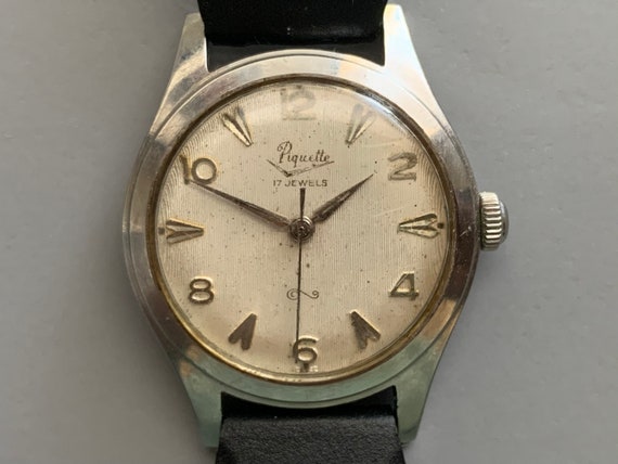 Second hand shop automatic watches