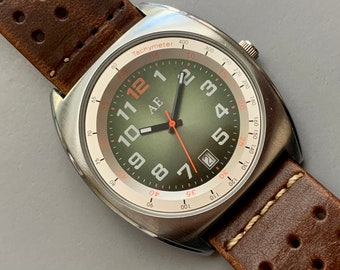 Mens Vintage Brooks Brothers Rose Gold Tone Watch: Sub Second Hand