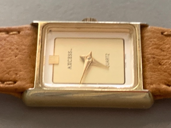 Axcess Rectangular Womens Golden Rectangular Vint… - image 7