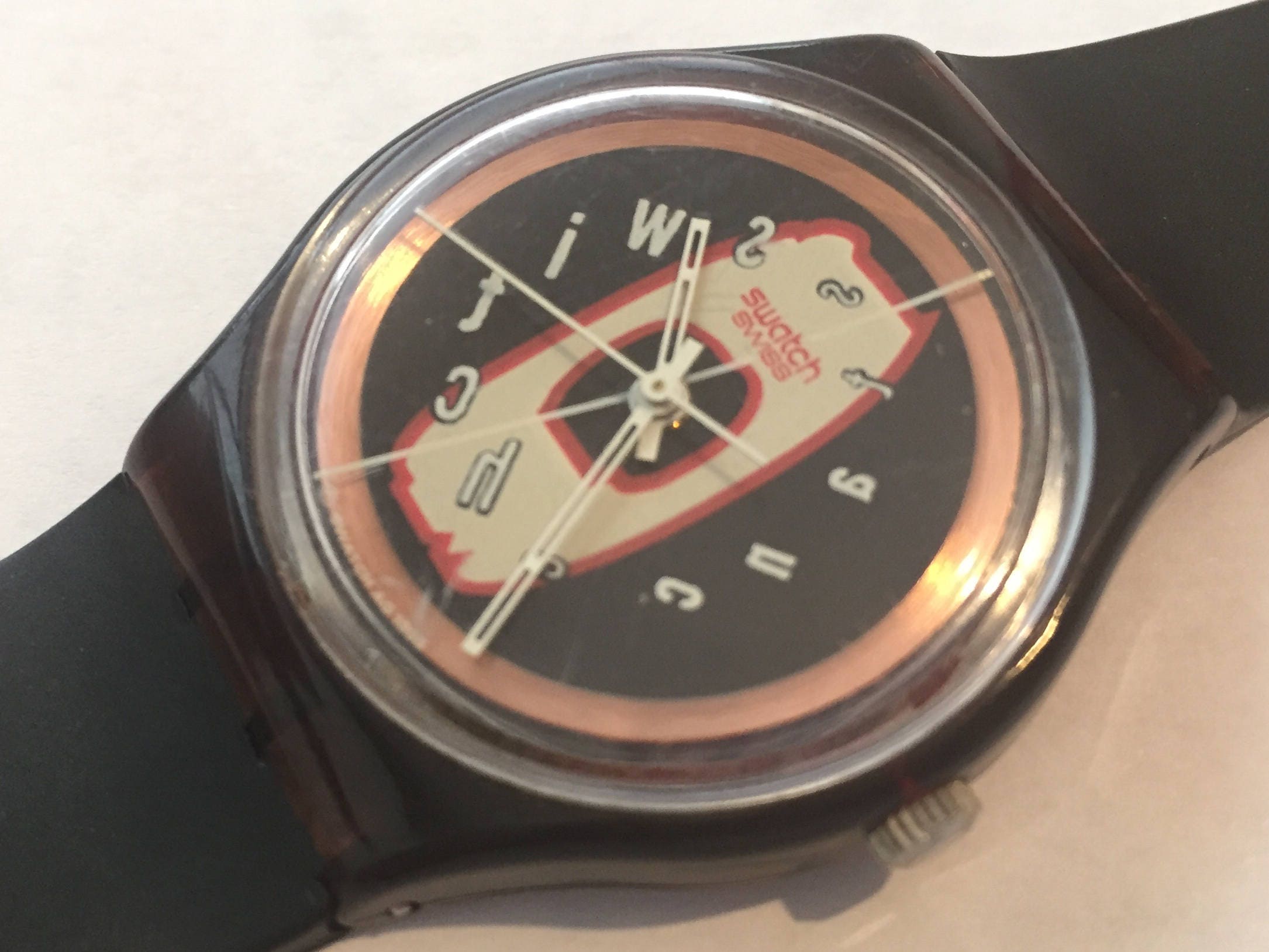 swatch full black