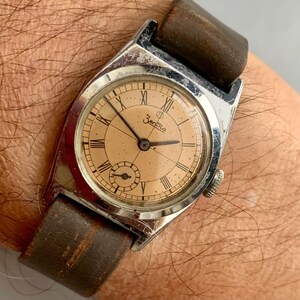 Vintage ZentRa Bifora WWII Military Watch: Copper Dial, Sub Second, Click/Read ITEM DETAILS