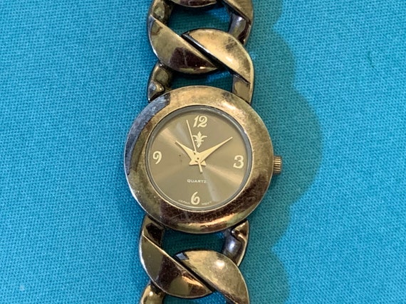 fmd watch company