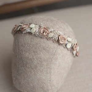 JOELLE headband. newborn baby headband. head accessory for baby. photo prop.