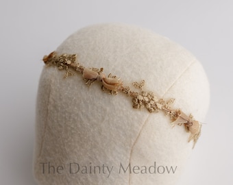 DORADA lace and bows. baby headband. photo prop.