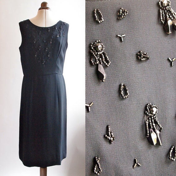 black cocktail dress size 20