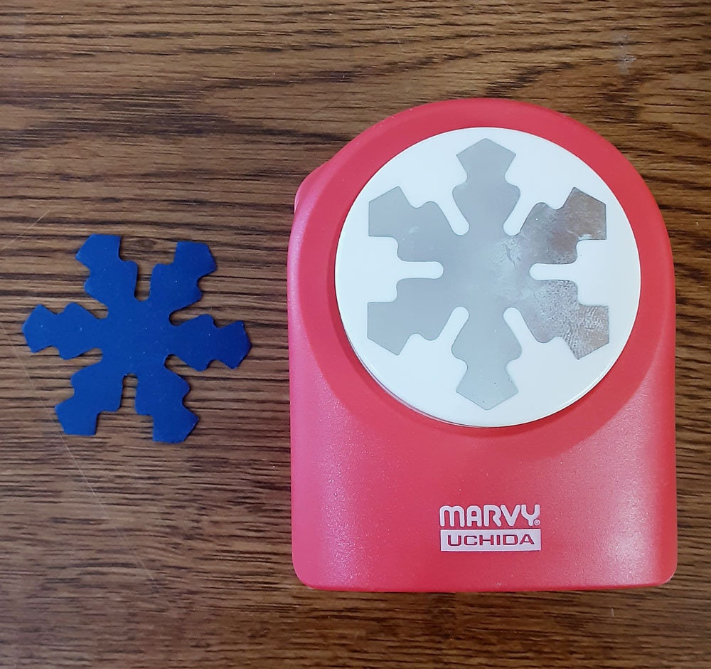 Medium 1 Inch Snowflake Paper Punch from Marvy Uchida