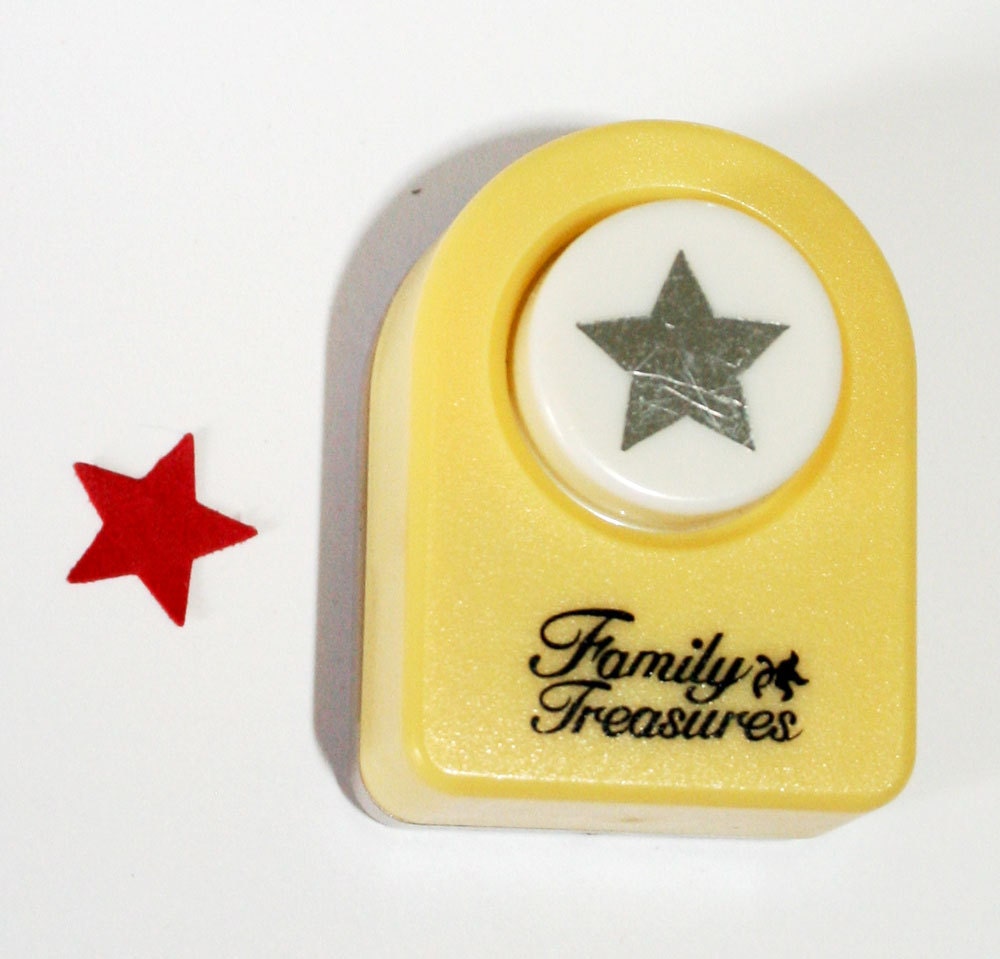 Tiny Star Paper Punch, Die Cut, Hand Held, Thumb Punch 