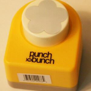 1 inch Medium Daisy Flower Paper Punch van All Night Media