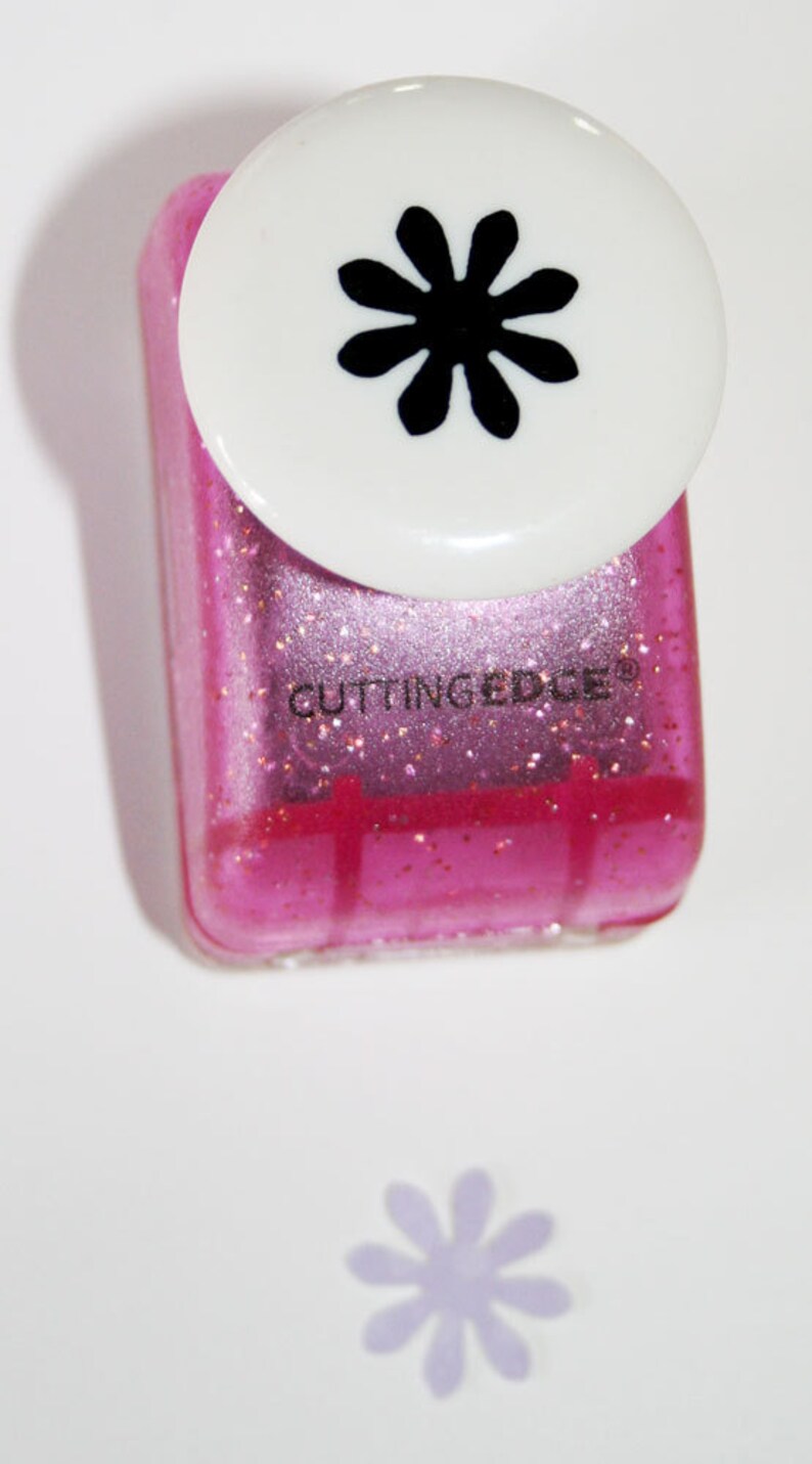 Small Daisy Paper Punch from Cutting Edge